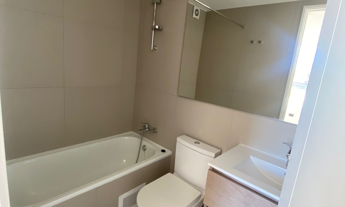 WhatsApp Image 2025-10-09 at 17.09.02