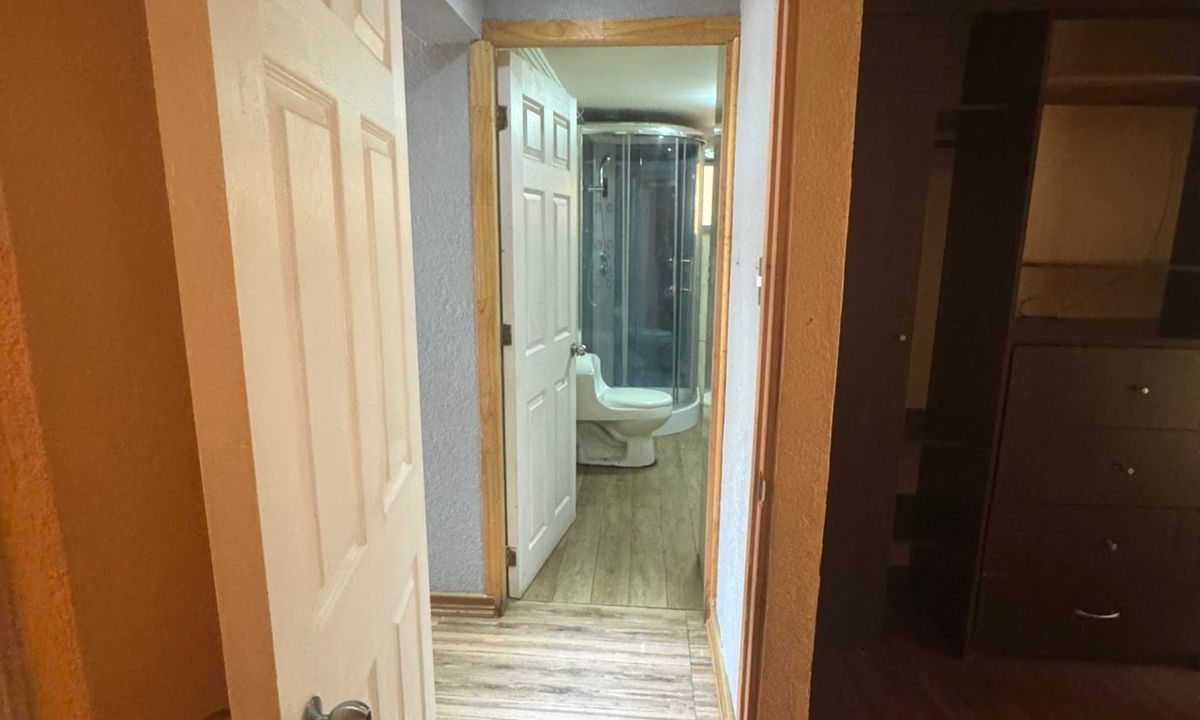 WhatsApp Image 2025-10-10 at 15.57.48 (1)