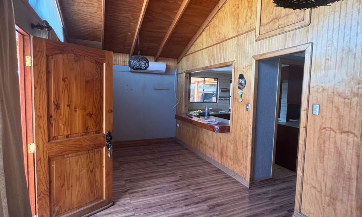 WhatsApp Image 2025-10-10 at 15.57.49